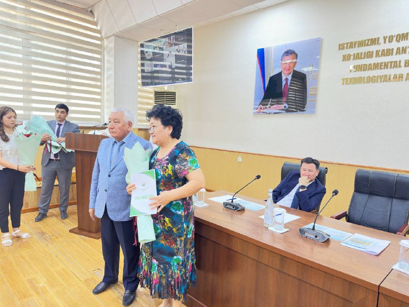 Xabar berib borayotganimizdek, Toshkent davlat agrar universitetida “Yangi O‘zbekiston­da kitobga mehr — kutubxonachiga hurmat” mavzusida Respublika miqyosidagi ilmiy-amaliy anjuman bo‘lib o‘tmoqda.