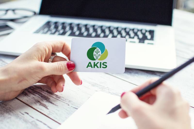 O'ZBEKISTON RESPUBLIKASI QISHLOQ XO‘JALIGI VAZIRLIGI HUZURIDAGI QISHLOQ XO'JALIGIDA BILIM VA INNOVATSIYALAR MILLIY MARKAZIDA ISHLASHNI XOHLOVCHILAR UCHUN TANLOV E’LON QILINADI