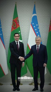 O‘zbekiston va Turkmaniston Prezidentlari tor doirada muzokara o‘tkazdilar.