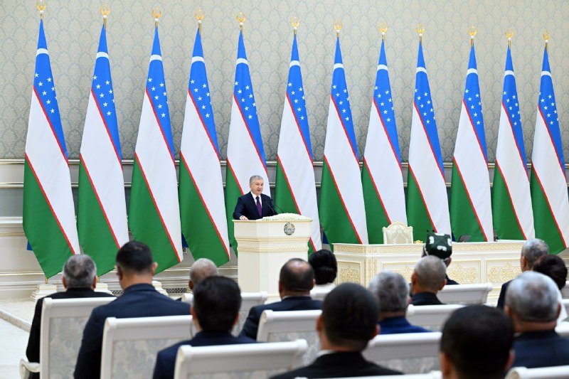Ishning ko‘zini biladigan dehqonlar intensiv bog‘ yaratib, gektaridan 50 ming dollargacha hosil olmoqda. Bunday bog‘larni keskin ko‘paytirish va yerga munosabatni tubdan o‘zgartirish muhim ekani…