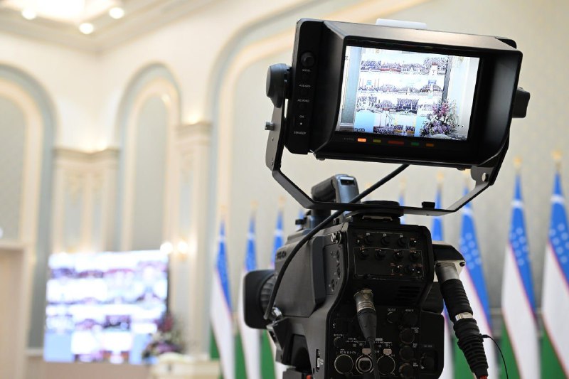 Meva-sabzavotni ko‘paytirish uchun yaylov, qir va adirlardan samarali foydalanish juda muhimligi ta’kidlandi.