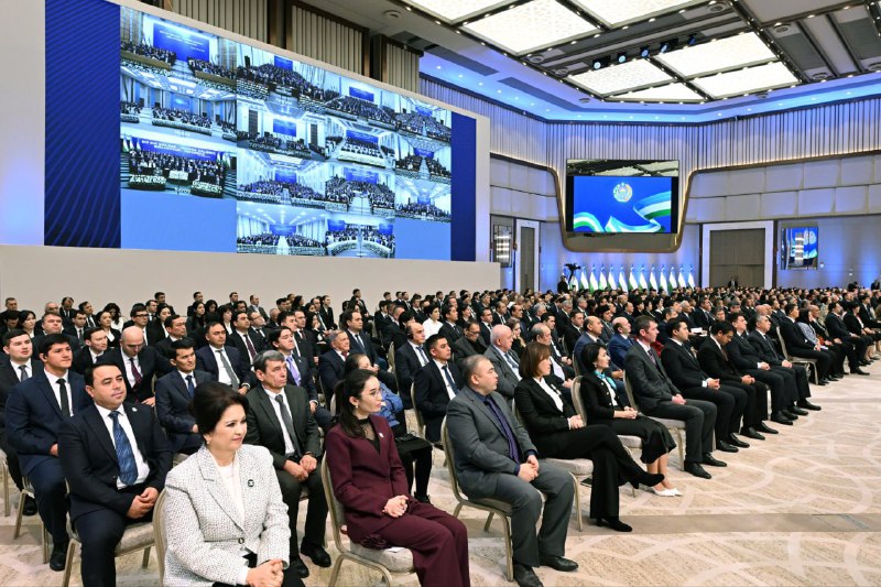 2026-yili “mahallada sanoat va xizmat” loyihasi orqali 10 mingdan ziyod ishlab chiqarish va xizmat ko‘rsatish loyihalarini ishga tushirish uchun 5 trillion so‘m kredit beriladi.