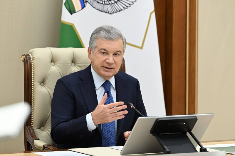 Prezident Shavkat Mirziyoyev qishloq xoʻjaligida yangi yerlarni oʻzlashtirish va sohada ilm-fanni yangi bosqichga olib chiqish boʻyicha takliflar taqdimoti bilan tanishdi.