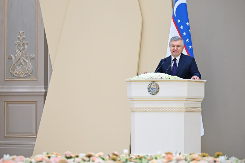 Ko‘ksaroy” qarorgohida Prezident Shavkat Mirziyoyevning yoshlar bilan muloqoti boshlandi. Qoraqalpog‘iston, viloyatlar va Toshkent shahridagi studiyalardan uchrashuvda 60 mingdan ziyod yoshlar…