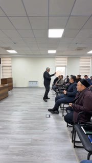 Agroxizmatlar markazi xodimlari malaka oshirmoqda