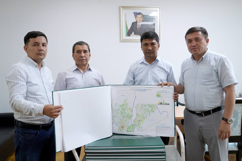 Tuproq xaritalari bo‘yicha ilmiy-amaliy loyiha natijalari “Yangi O‘zbekiston” kutubxonasiga topshirildi