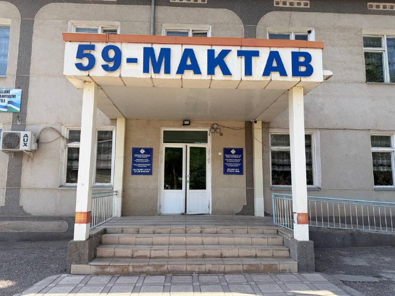 100 kitob yangi o'quv yiliga maktabimga sovg'a