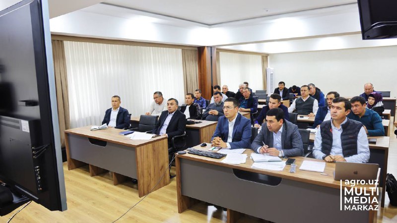 Aholi gaz tarmoqlariga ulanmagan issiqxonalarga gaz yetkazib beriladi.