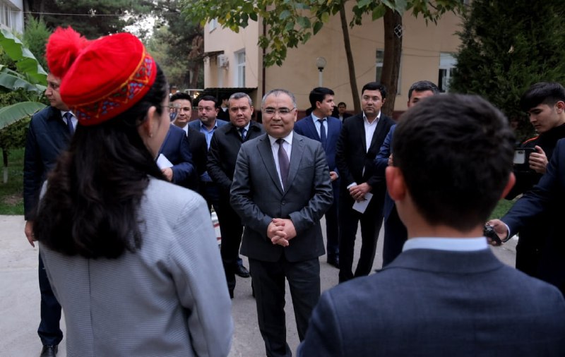Zamon bilan hamnafas: talabalarning qiziqishi, intilish va ehtiyojlari o‘rganilmoqda