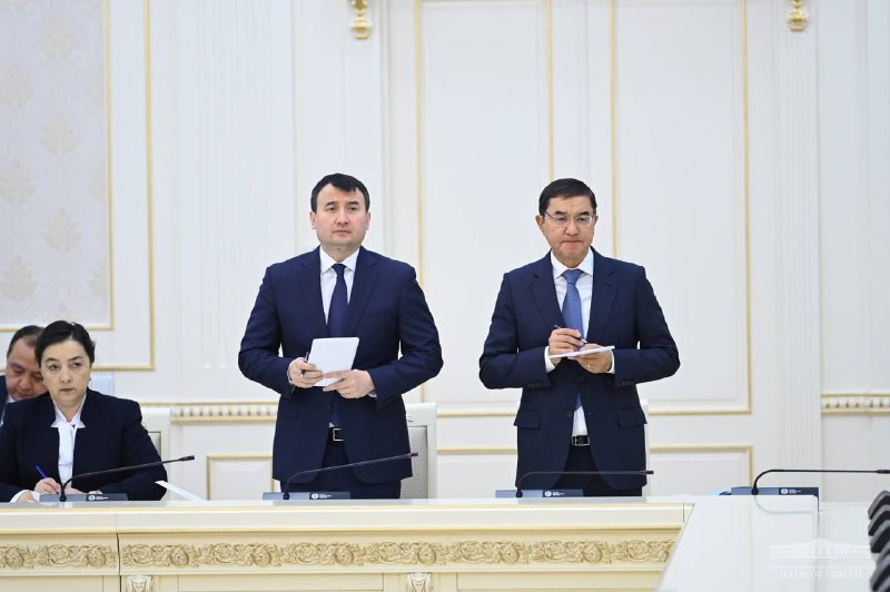 Yig‘ilishda 25 turdagi talab eng yuqori bo‘lgan oziq-ovqat mahsulotlarni mamlakatimizda ishlab chiqarishni tashkillashtirish muhimligi ta’kidlandi. Bu bo‘yicha 7 trillion so‘mlik 342 ta loyiha ishlab…