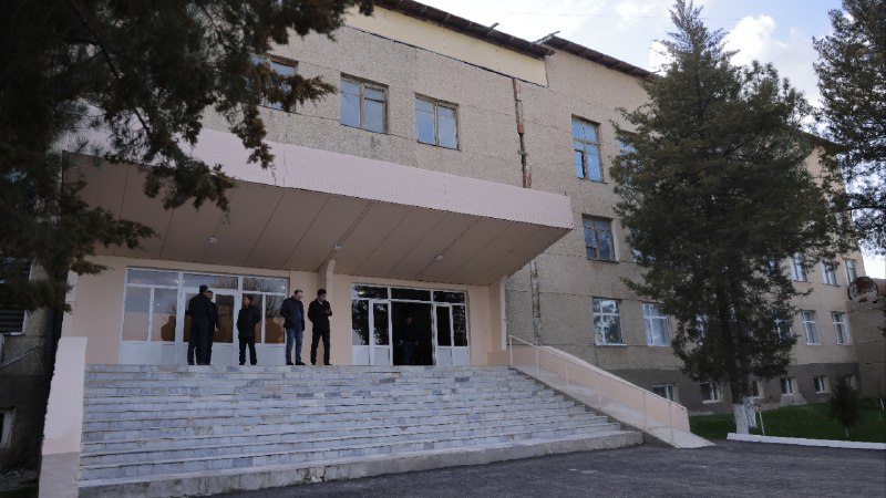 Jizzax: ilmiy izlanishlar munosib sharoit yaratilganda samara beradi