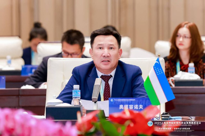 QISHLOQ XO'JALIGI VAZIRLIGI DELEGATSIYASI 31-YANGLIN XALQARO QISHLOQ XO'JALIGI YARMARKASIDA ISHTIROK ETMOQDA