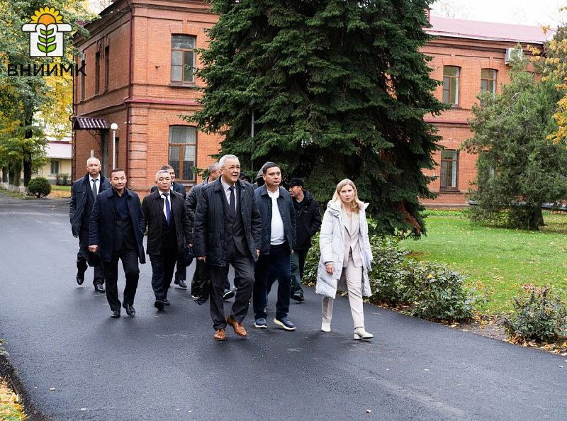 "Federal ilmiy markaz" Butunrossiya moyli o‘simliklar ilmiy-tadqiqot institutiga tashrif