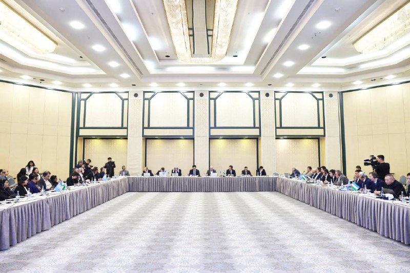 Ayni paytda poytaxtimizdagi "International hotel Tashkent" mehmonxonasida qishloq xo‘jaligini barqaror mexanizatsiyalash strategiyasini ishlab chiqishni qo‘llab-quvvatlash bo‘yicha xalqaro seminar…