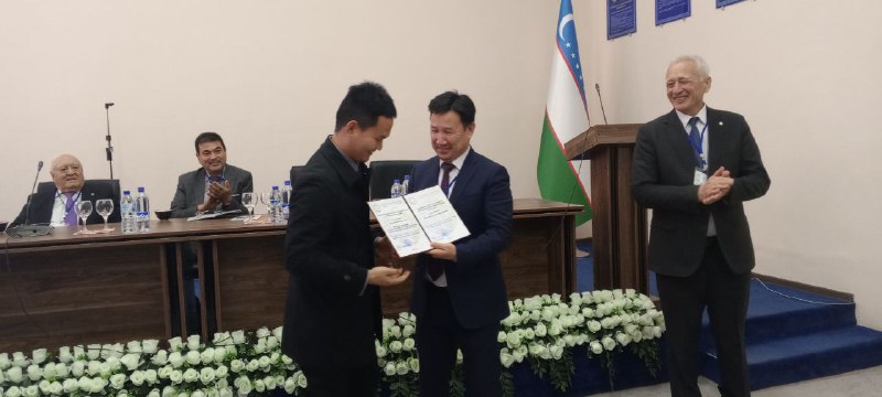 XORIJLIK OLIMLARGA "FAXRIY PROFESSOR" UNVONI BERILDI