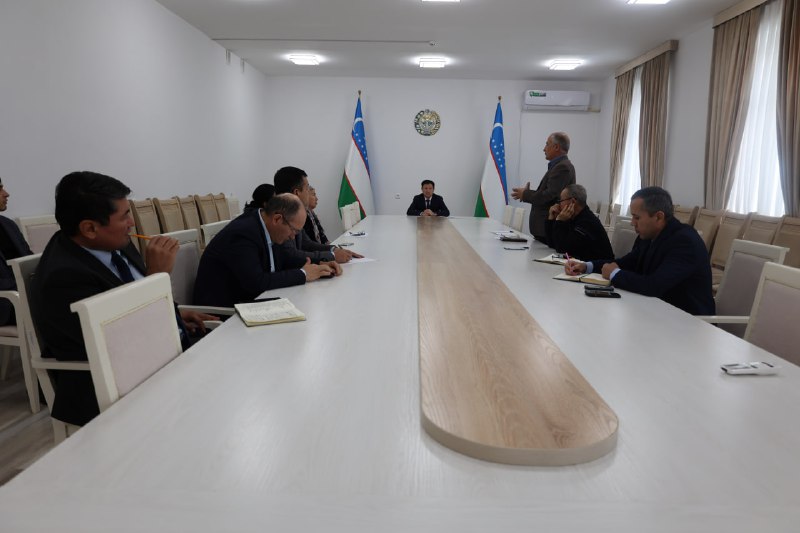 O'ZBEKISTON RESPUBLIKASI PREZIDENTI HUZURIDAGI PAXTACHILIK KENGASHINING NAVBATDAGI YIG'ILISHI BO'LIB O'TDI